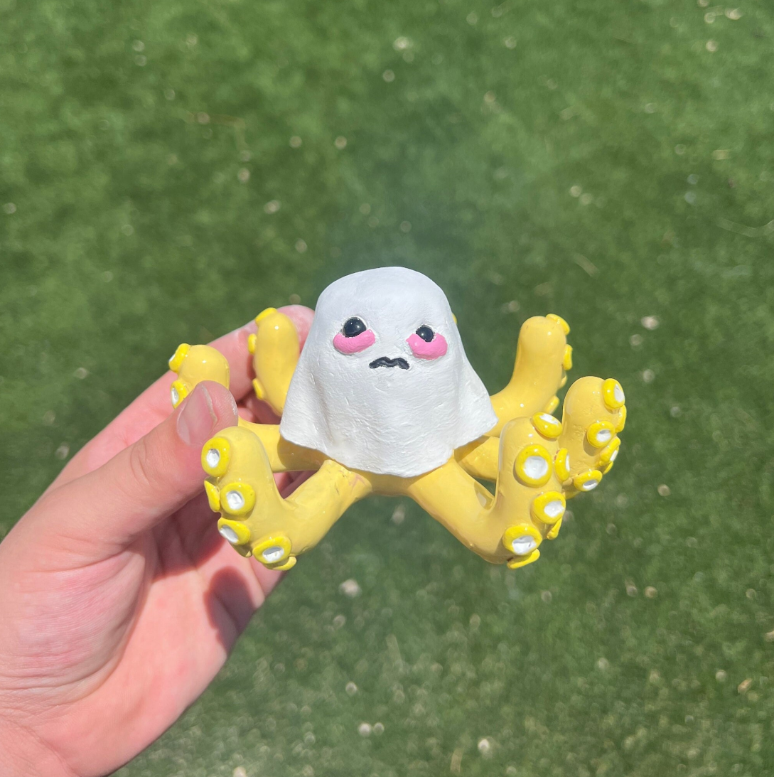 Yellow Ghostapi